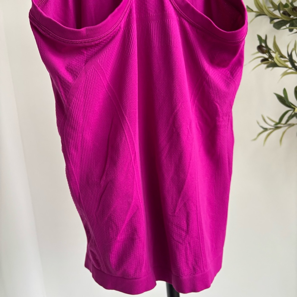 • [Athleta] Racerback Tank • - Picture 7 of 8